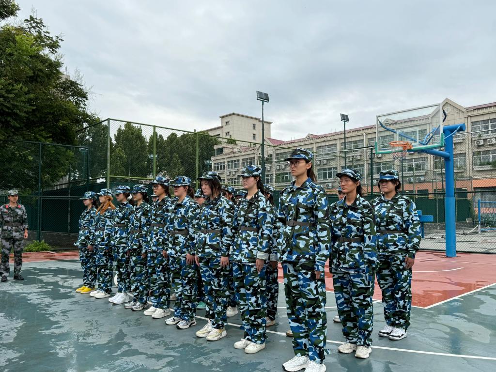 英国上市公司365