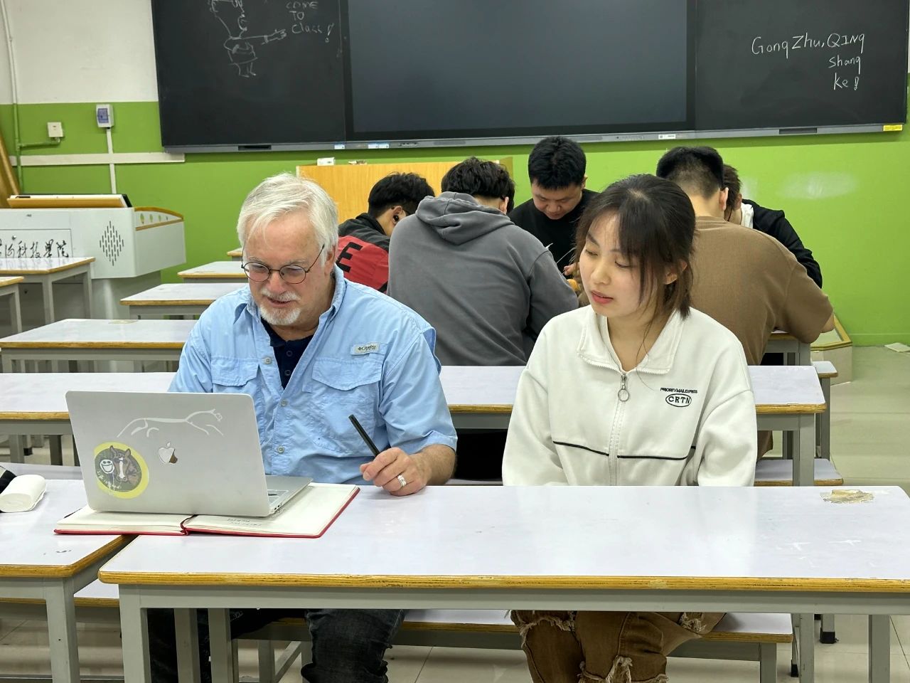 英国上市公司365