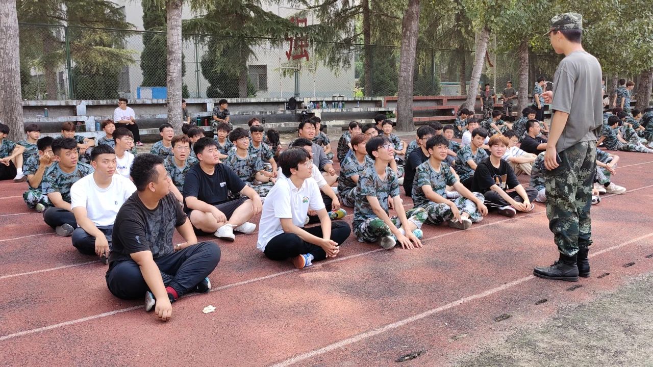 英国上市公司365