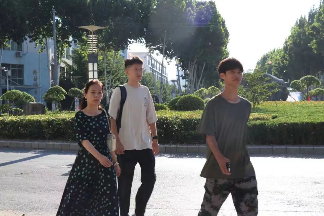 英国上市公司365