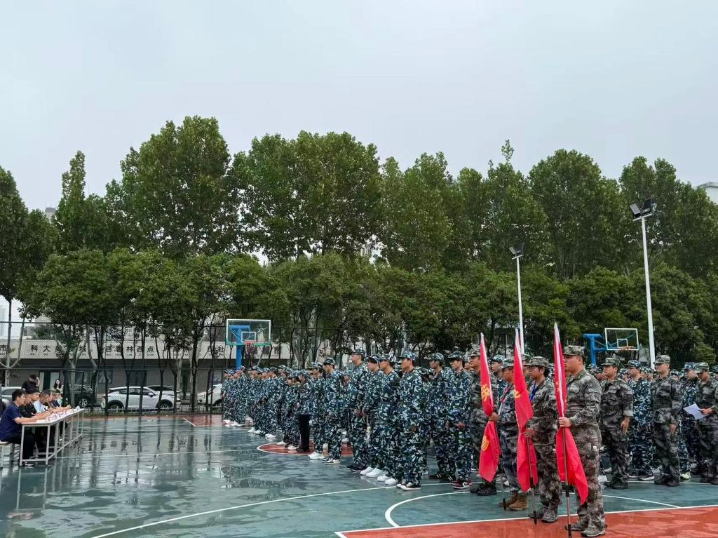 英国上市公司365