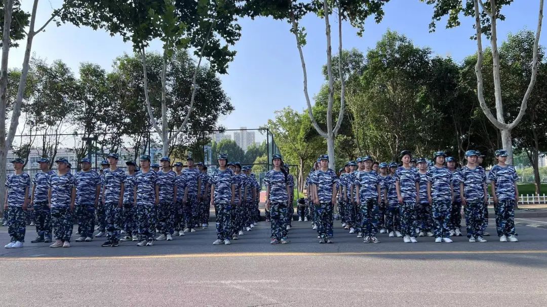 英国上市公司365