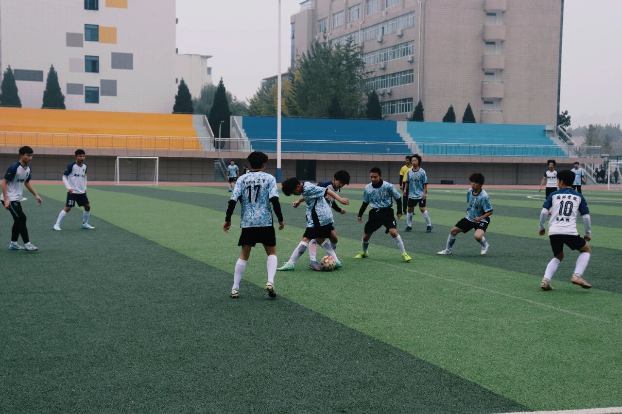 英国上市公司365