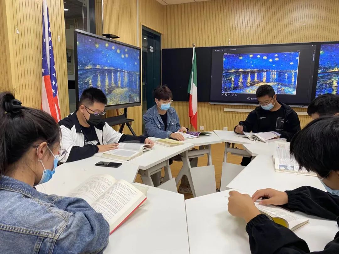 英国上市公司365