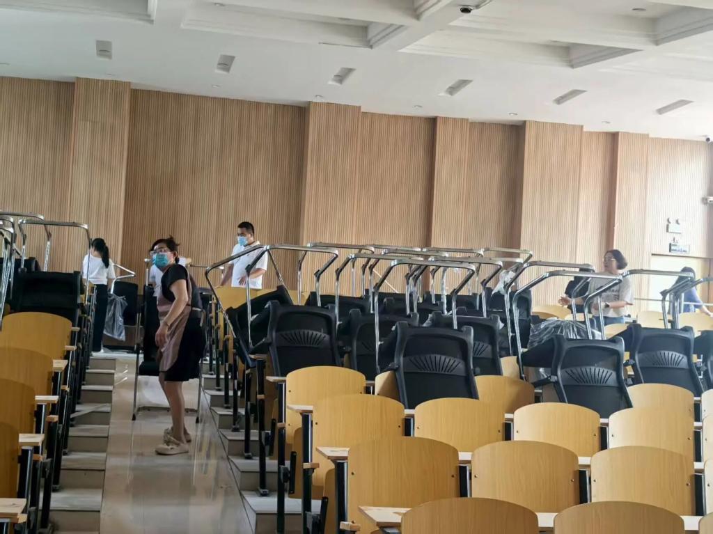 英国上市公司365