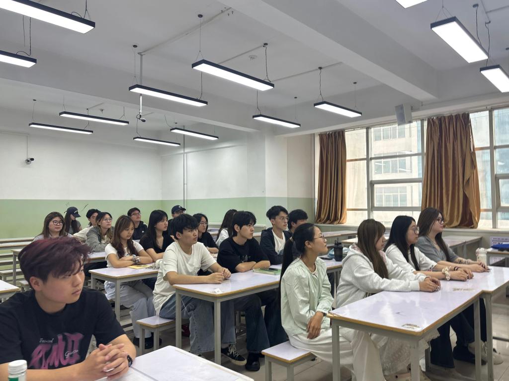 英国上市公司365