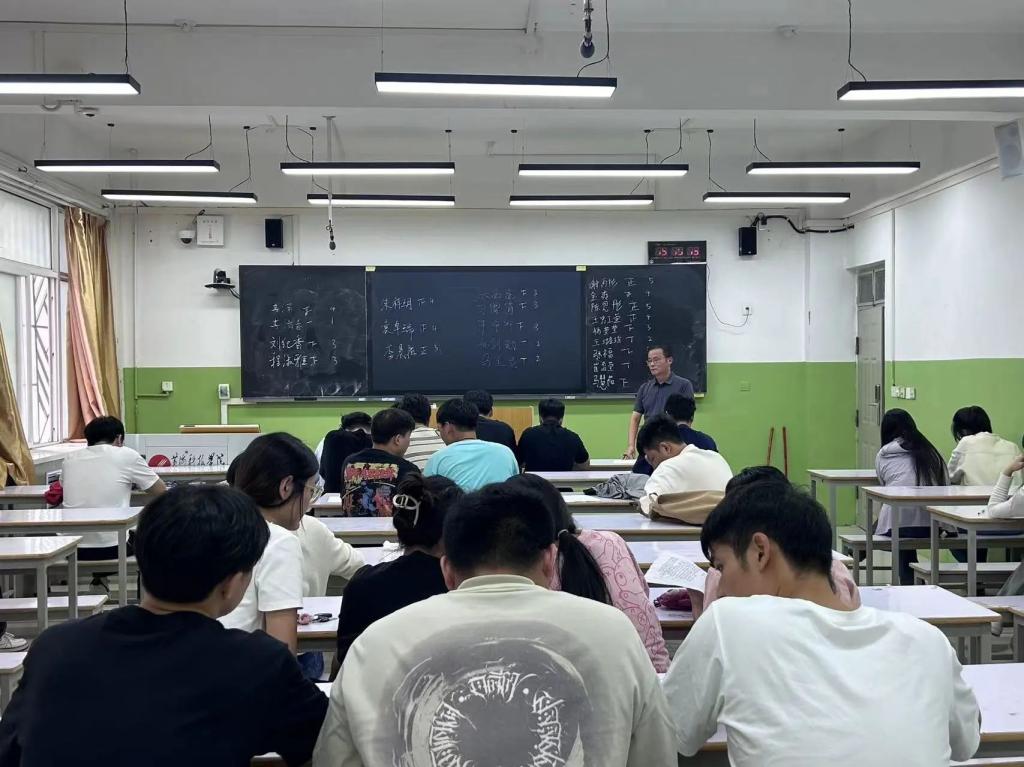 英国上市公司365