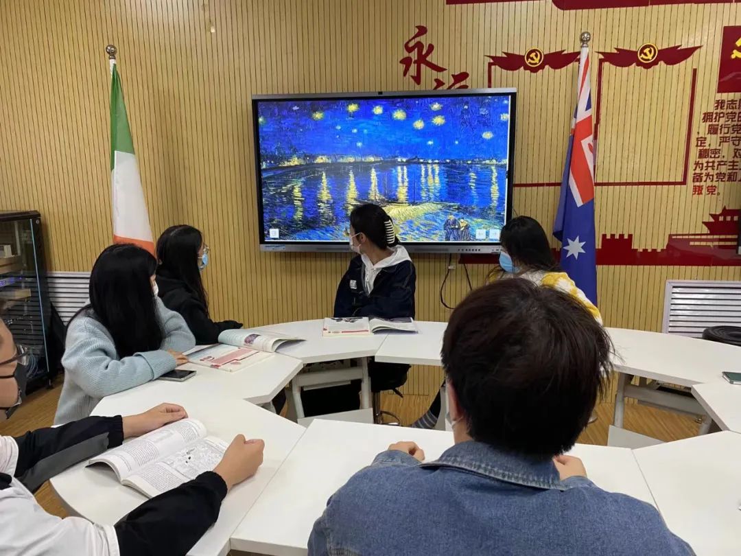 英国上市公司365