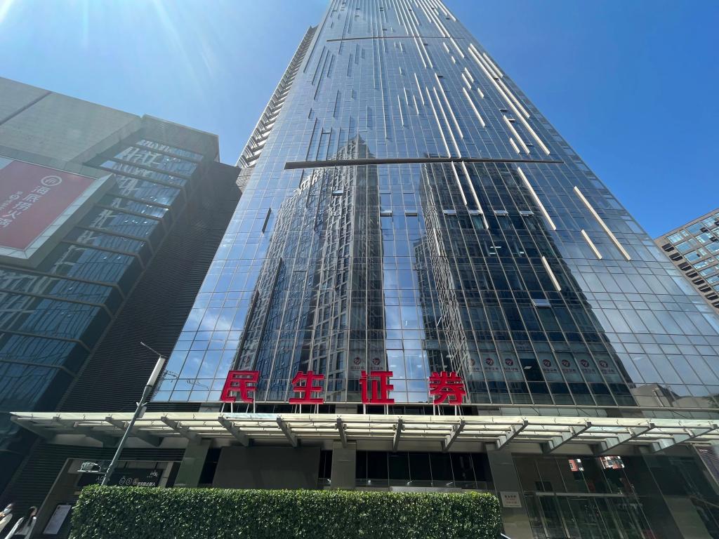 英国上市公司365