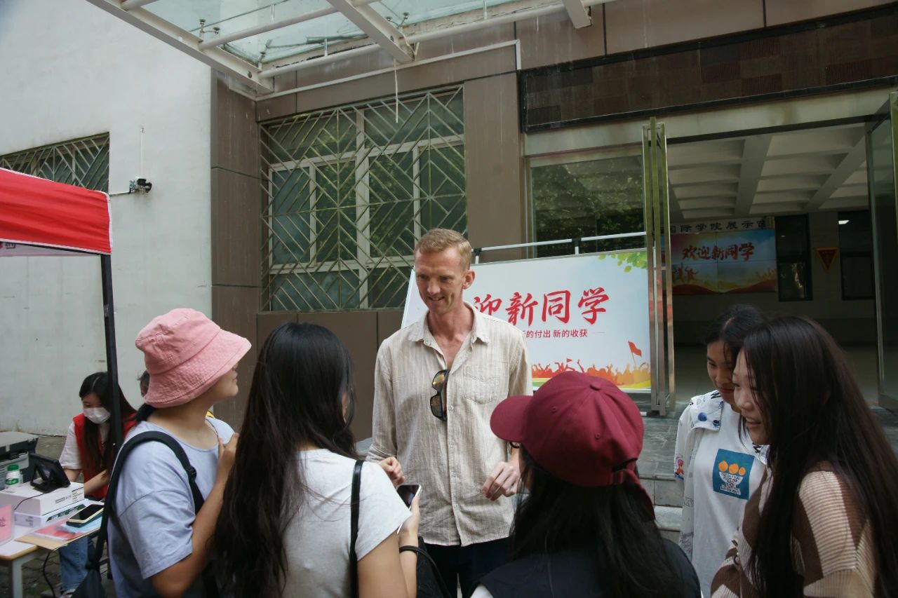 英国上市公司365