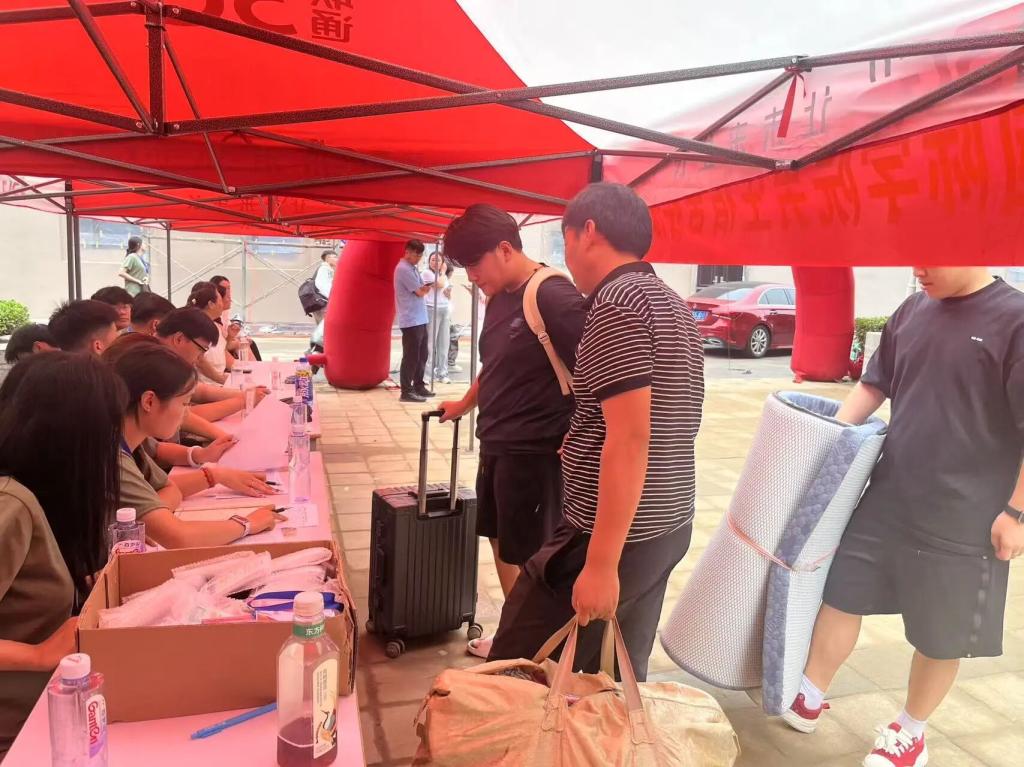 英国上市公司365