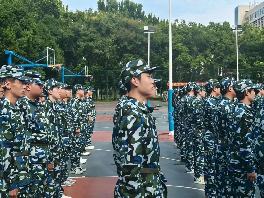 英国上市公司365