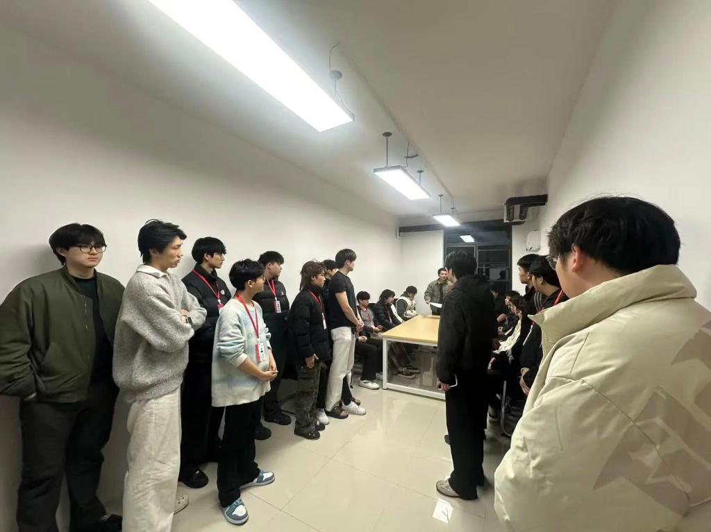 英国上市公司365