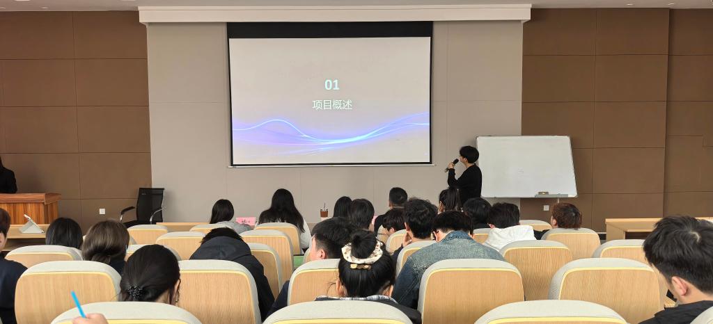 英国上市公司365