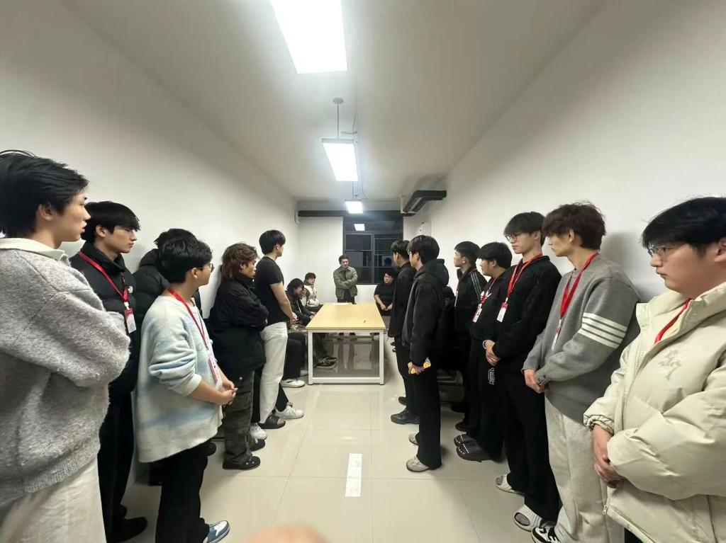 英国上市公司365