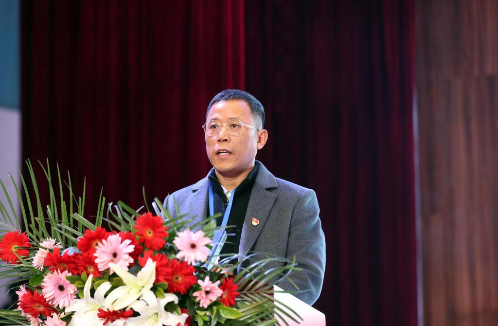 英国上市公司365