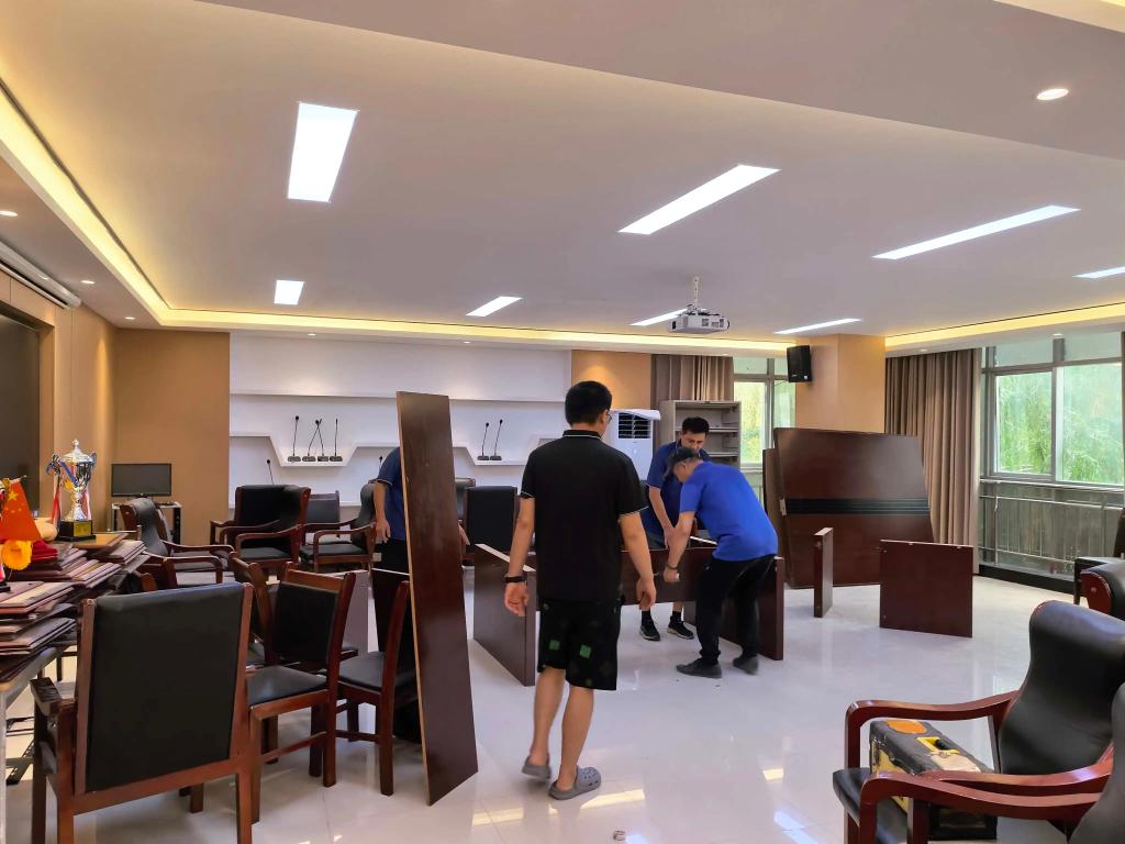 英国上市公司365