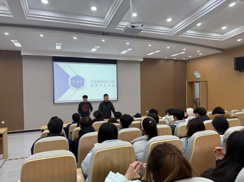 英国上市公司365