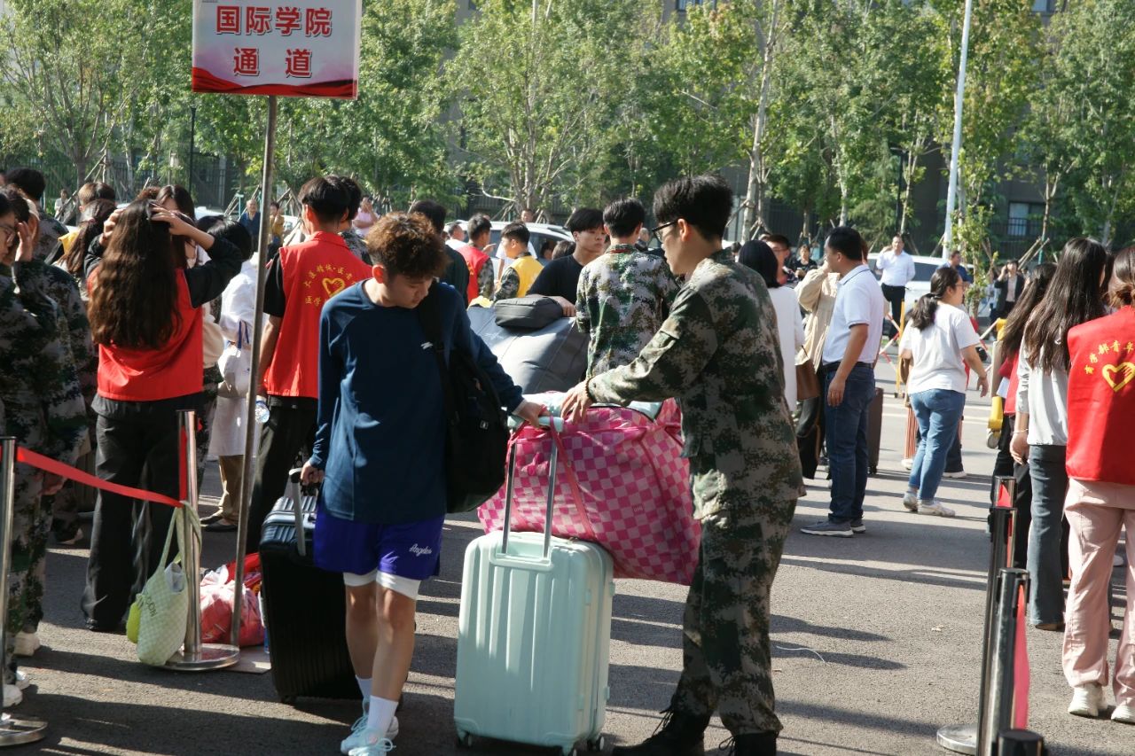 英国上市公司365
