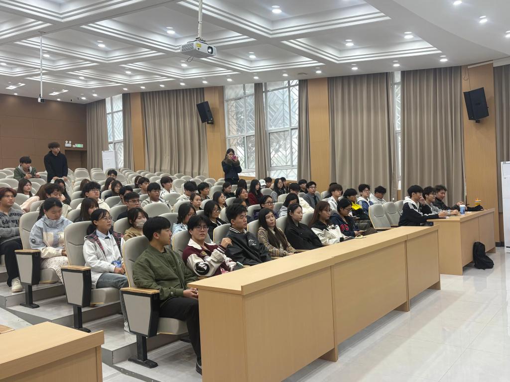 英国上市公司365