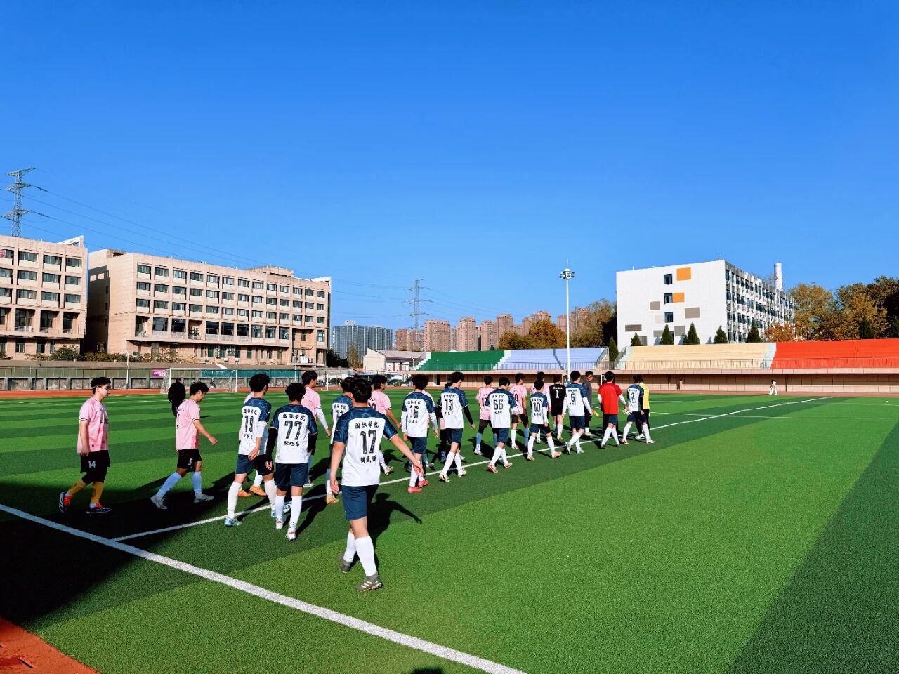 英国上市公司365