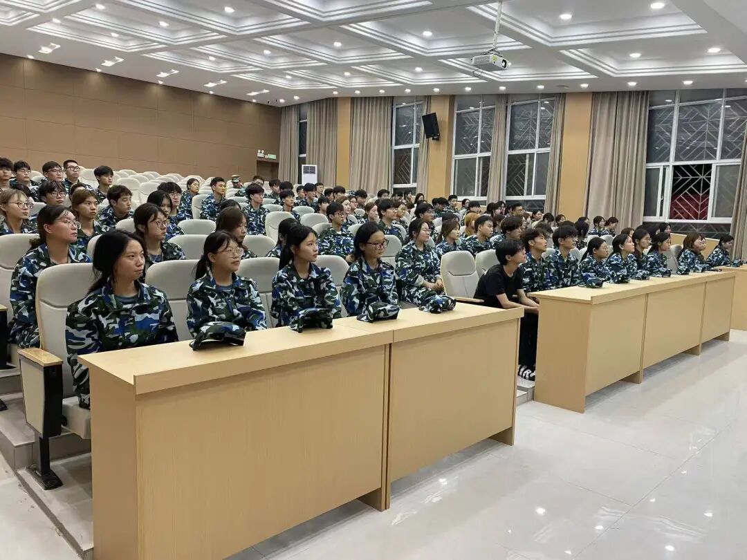 英国上市公司365