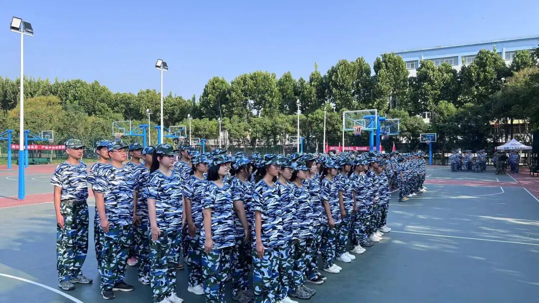 英国上市公司365