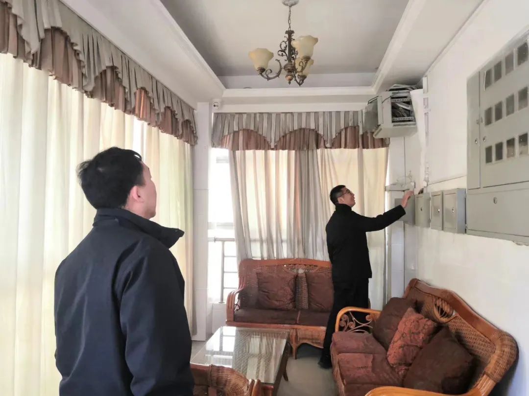 英国上市公司365