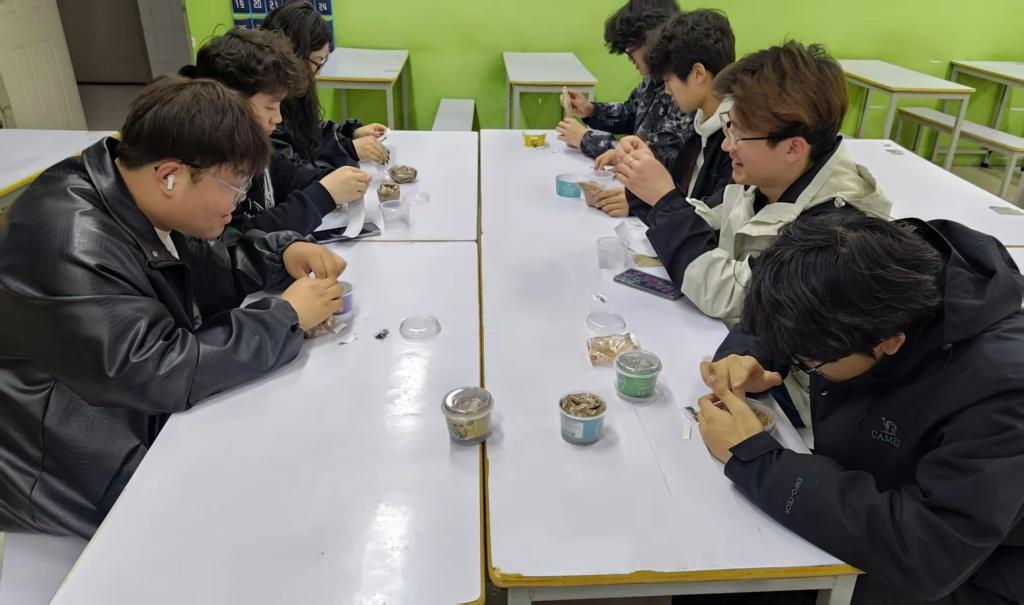 英国上市公司365