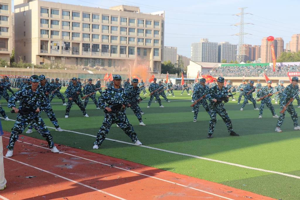 英国上市公司365