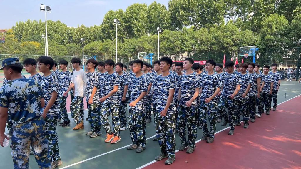 英国上市公司365