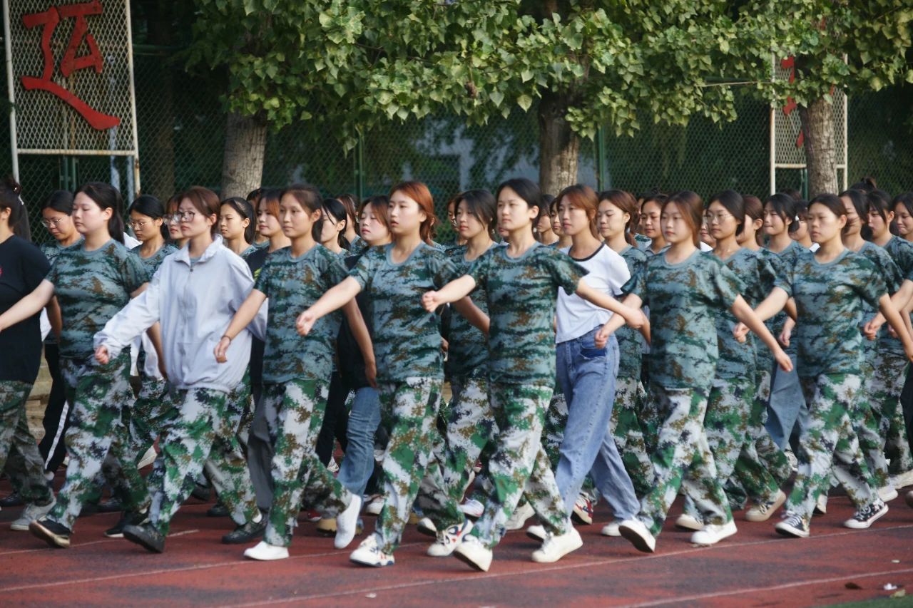 英国上市公司365