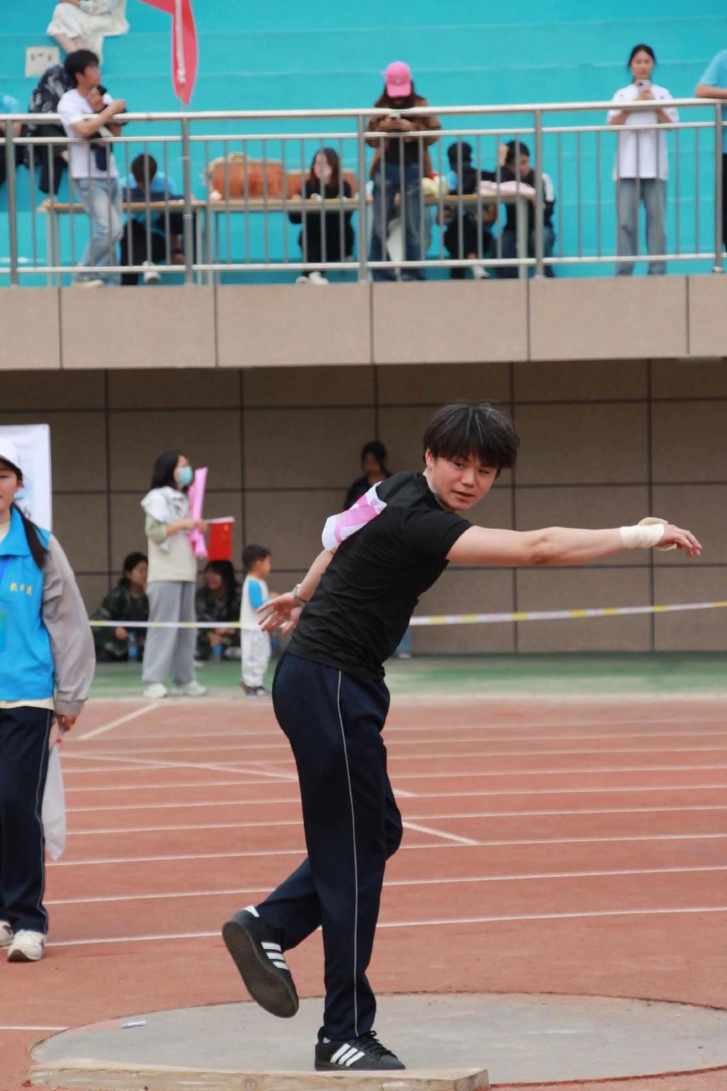 英国上市公司365