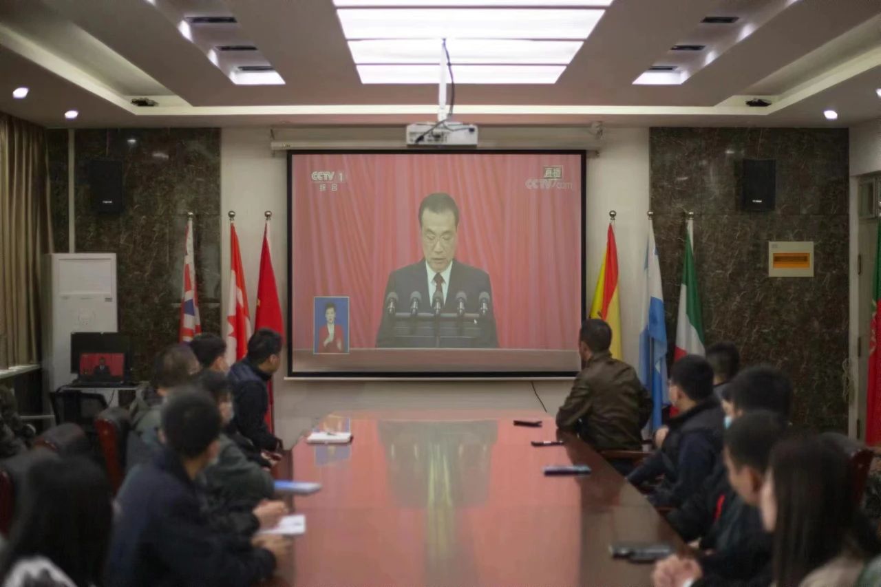 英国上市公司365