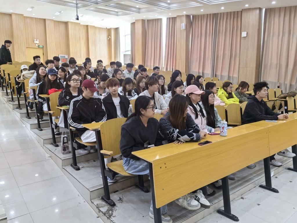 英国上市公司365