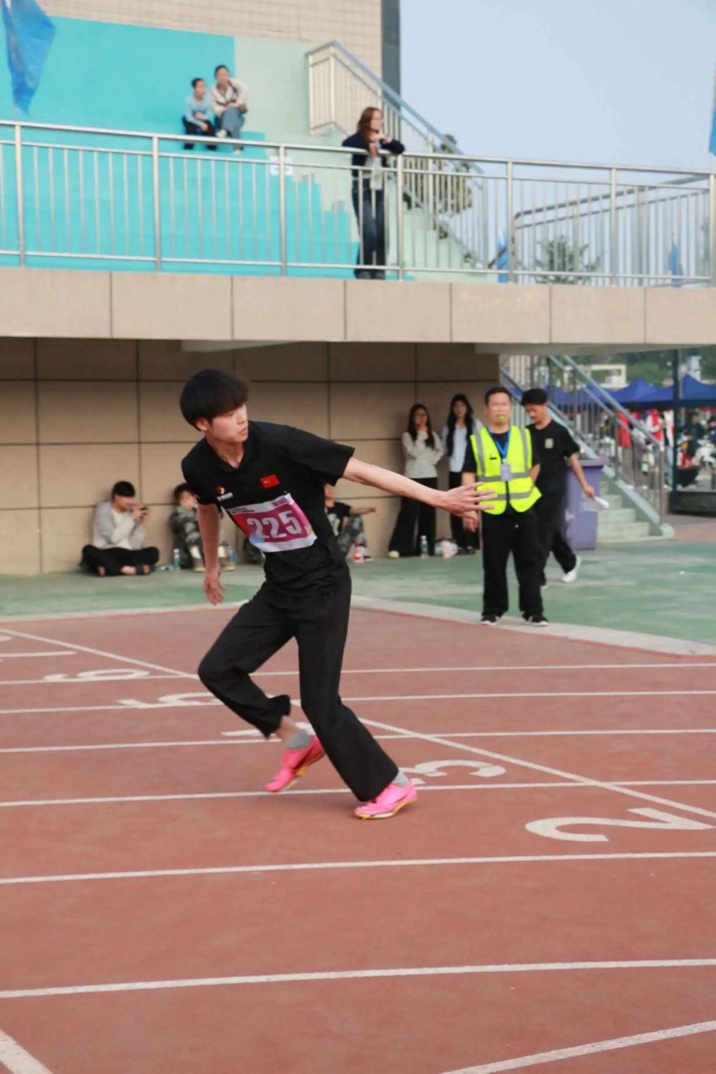 英国上市公司365