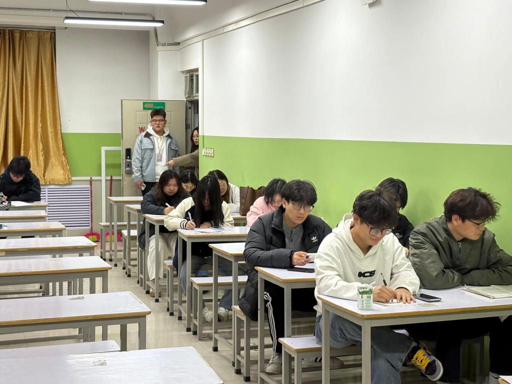 英国上市公司365