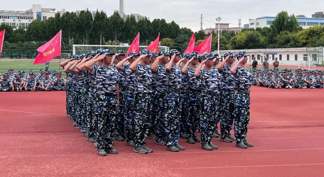 英国上市公司365