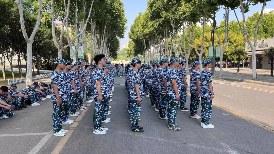 英国上市公司365