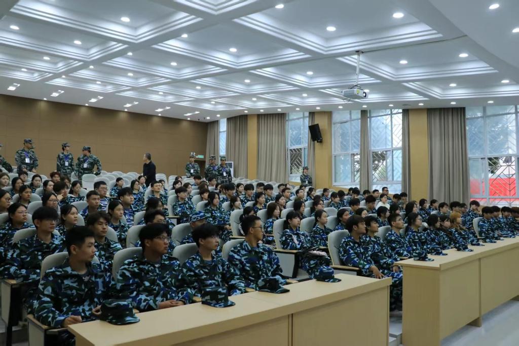 英国上市公司365