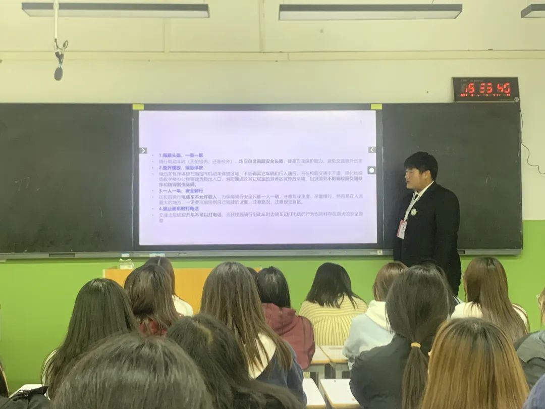 英国上市公司365
