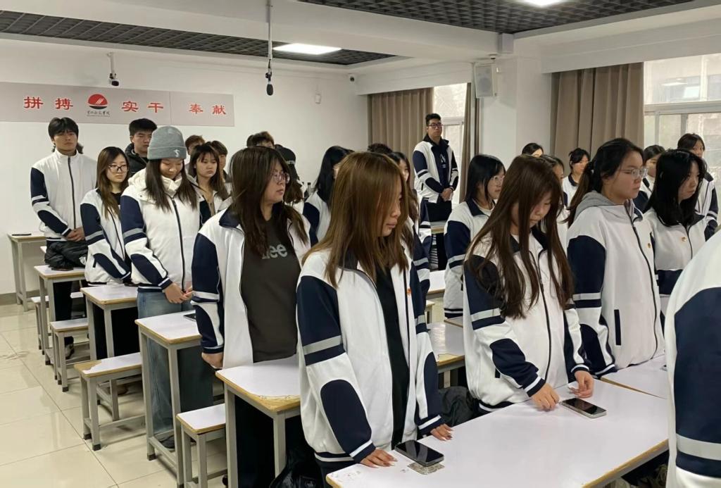 英国上市公司365