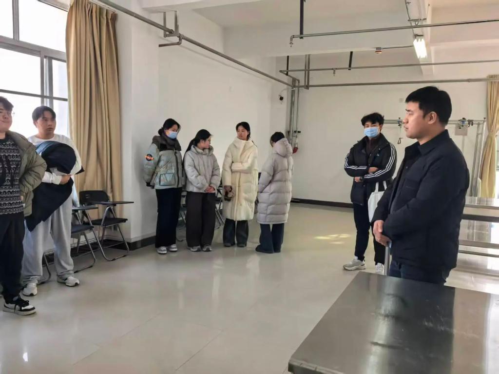 英国上市公司365