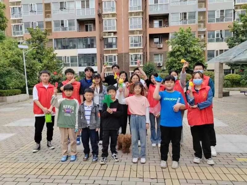 英国上市公司365