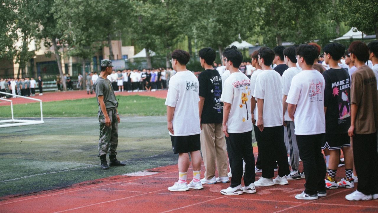 英国上市公司365