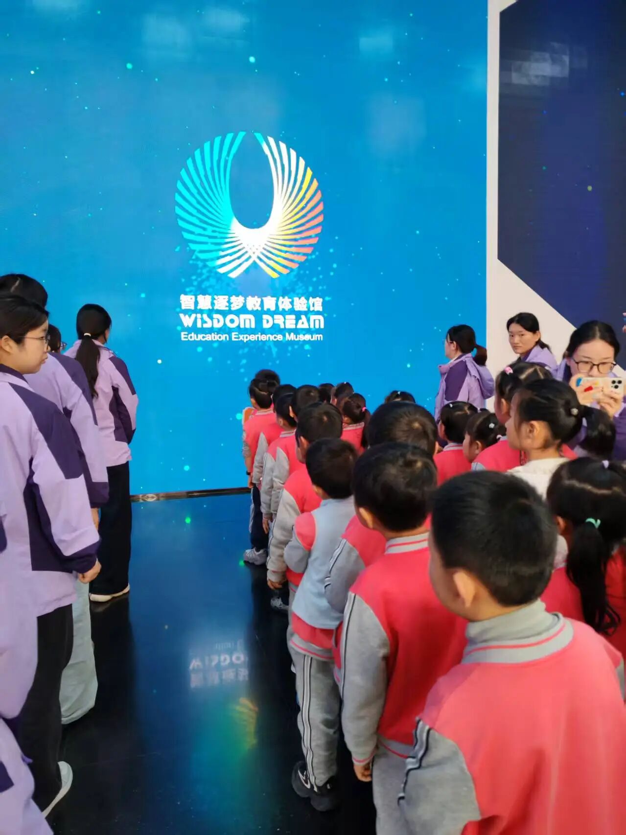 英国上市公司365