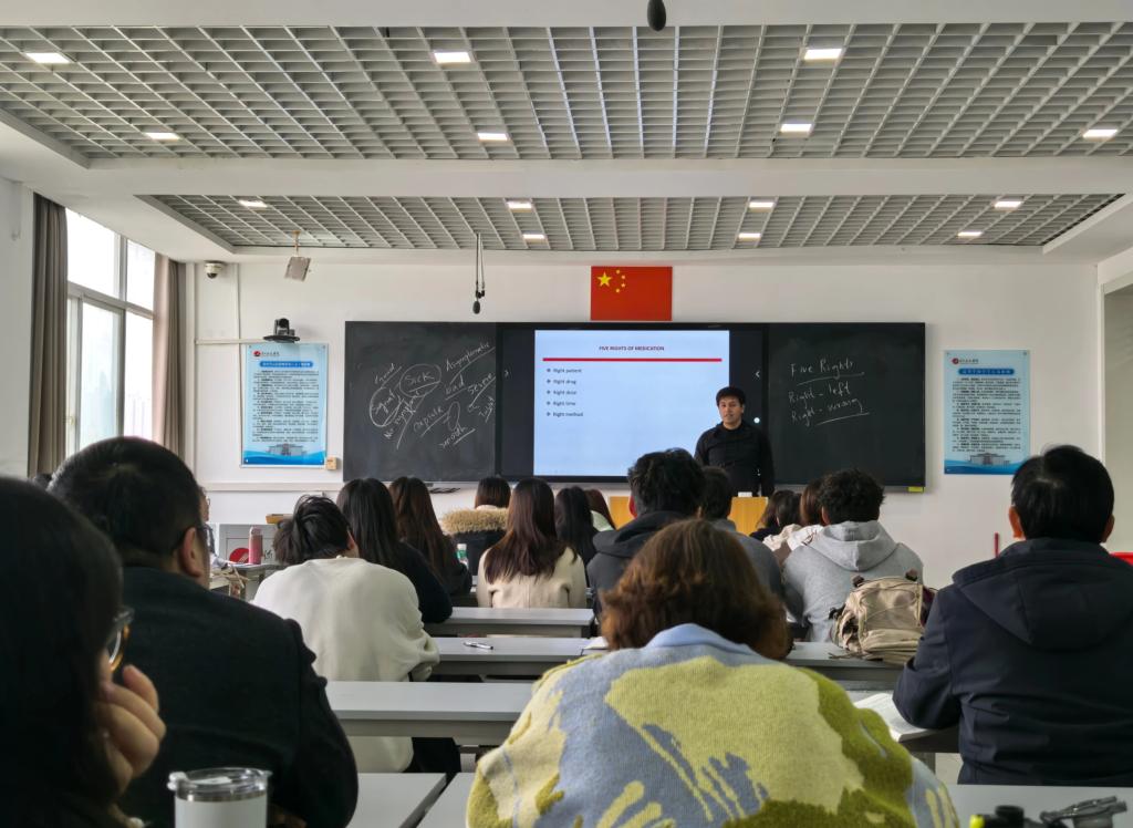 英国上市公司365