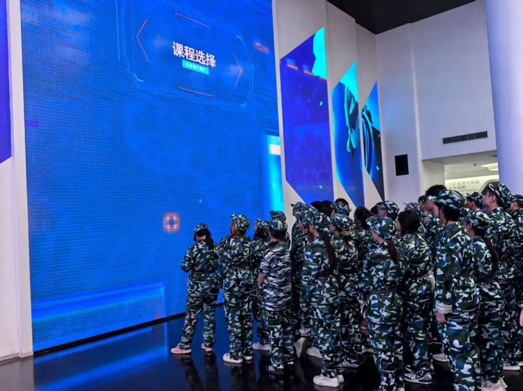 英国上市公司365