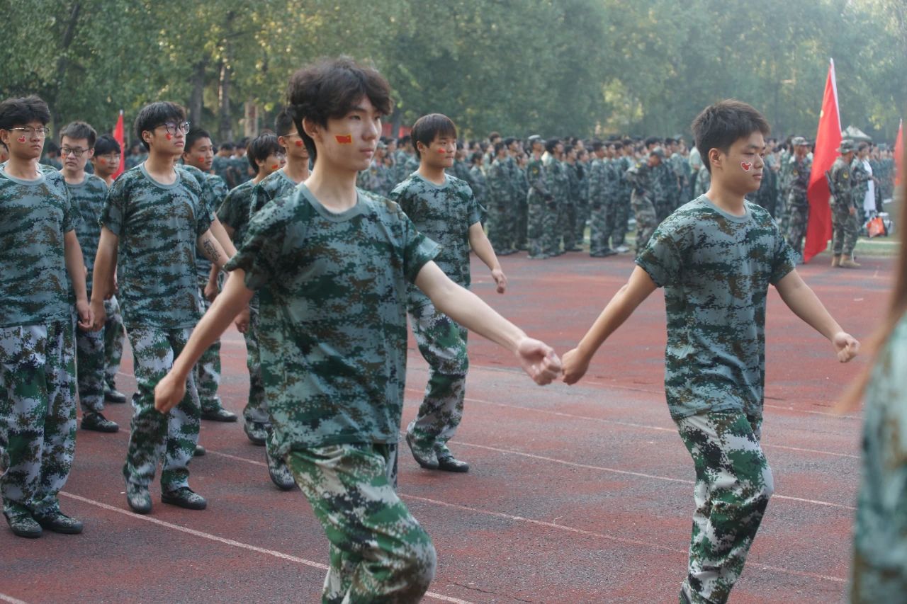 英国上市公司365