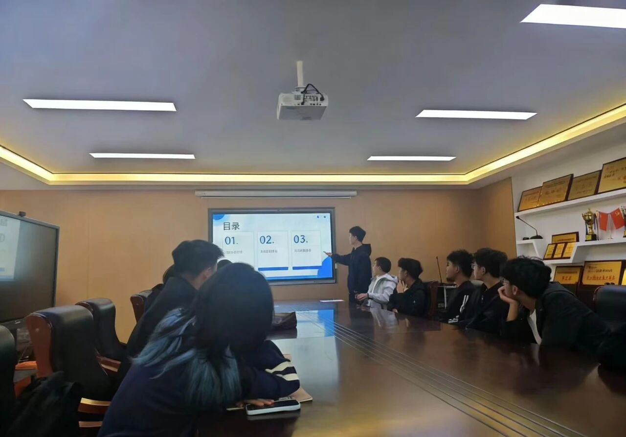 英国上市公司365